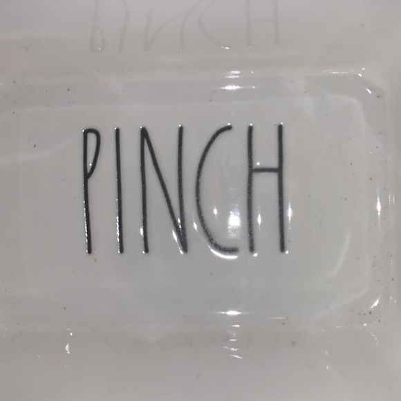 Rae Dunn farmhouse PINCH DASH tray - Picture 4 of 5